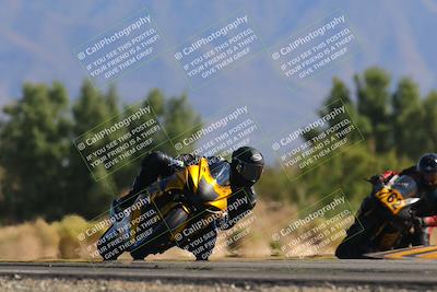 media/Nov-06-2022-SoCal Trackdays (Sun) [[208d2ccc26]]/Turn 7 Set 2 (1050am)/